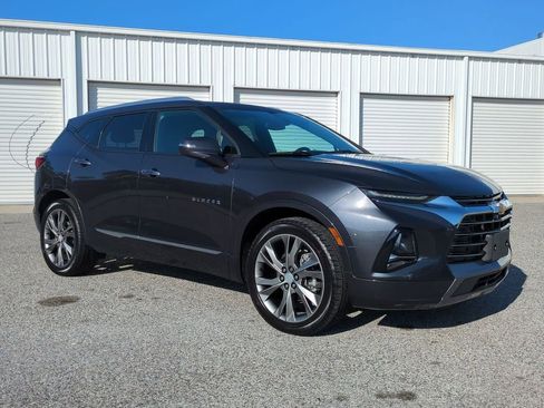 Used 2022 Chevrolet Blazer Premier w/ Enhanced Convenience Package image 3