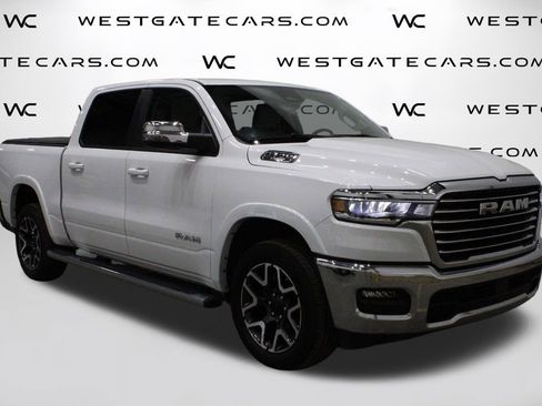 Used 2025 RAM 1500 Laramie image 2
