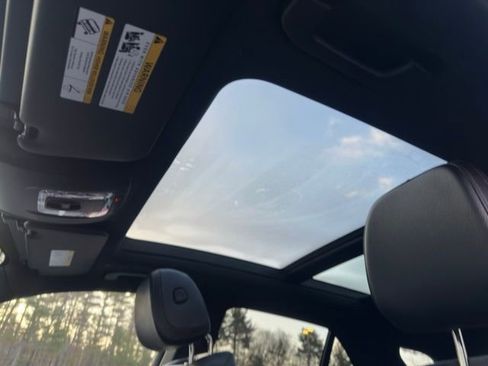 Used 2025 Mercedes-Benz GLE 350 4MATIC image 20