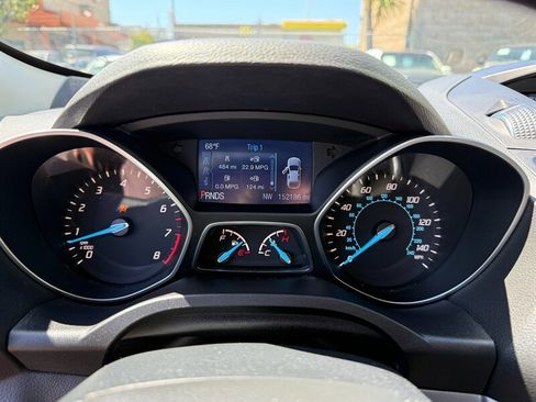 Used 2015 Ford Escape SE FWD image 18