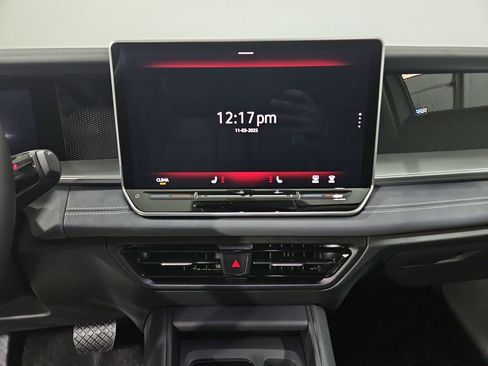 New 2026 Volkswagen Tiguan SE AWD/4WD image 18
