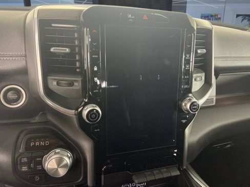 Used 2025 RAM 1500 Laramie AWD/4WD image 14