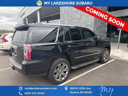 Used 2016 GMC Yukon Denali w/ Open Road Package AWD/4WD image 11