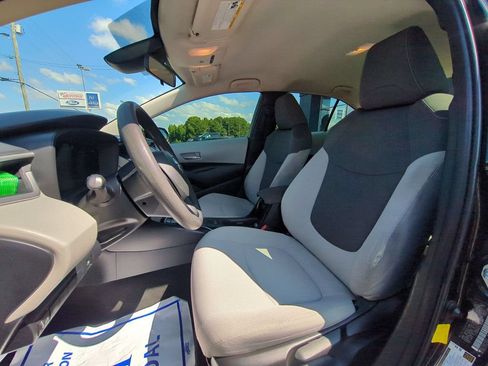 Used 2020 Toyota Corolla LE FWD image 24