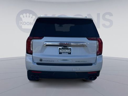 Used 2022 GMC Yukon Denali w/ Denali Premium Package image 5