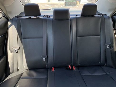 Used 2014 Toyota Corolla S Premium image 29