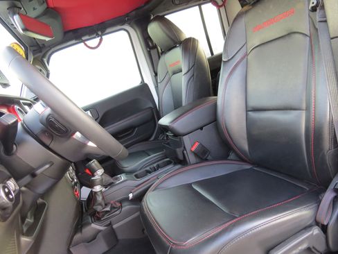 Used 2023 Jeep Gladiator Rubicon w/ LED Lighting Group image 19