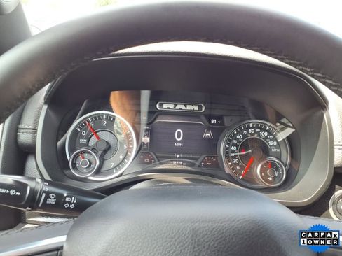 Used 2025 RAM 1500 Laramie image 10