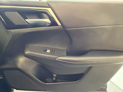Used 2024 Mitsubishi Outlander SE FWD image 28