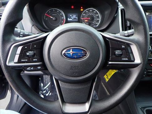 Used 2017 Subaru Impreza 2.0i image 11