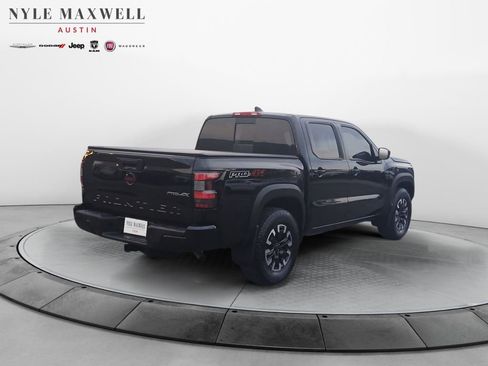 Used 2023 Nissan Frontier PRO-4X w/ Technology Package image 16