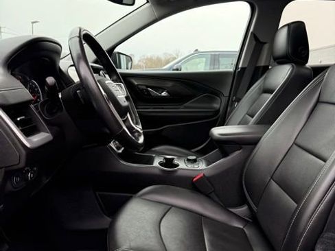 Used 2022 GMC Terrain SLT w/ Infotainment Package II image 15