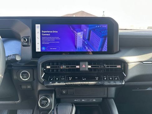 Used 2025 Toyota Land Cruiser w/ Premium Package image 34