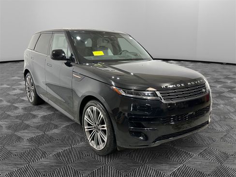 New 2026 Land Rover Range Rover Sport SE image 7