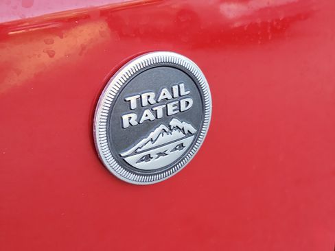 Used 2012 Jeep Wrangler Unlimited Sport image 29