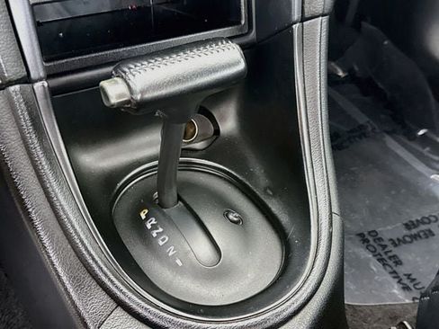 Used 1995 Ford Mustang Coupe RWD image 16