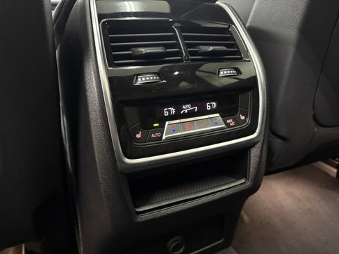 Used 2021 BMW X5 xDrive40i w/ Convenience Package image 31