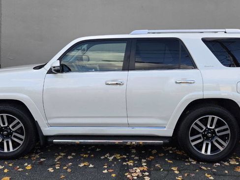 Used 2014 Toyota 4Runner Limited image 8