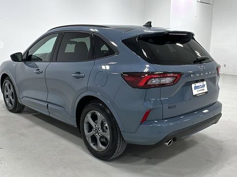 Used 2023 Ford Escape ST-Line w/ Tech Pack #1 image 4