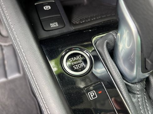 Used 2023 Nissan Kicks SR w/ SR PREMIUM PACKAGE w/ SR Premium Package FWD image 20