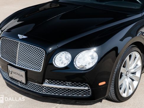 Used 2014 Bentley Flying Spur W12 image 6