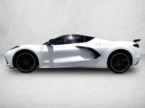 Used 2025 Chevrolet Corvette Stingray Coupe w/ Z51 Performance Package RWD image 6