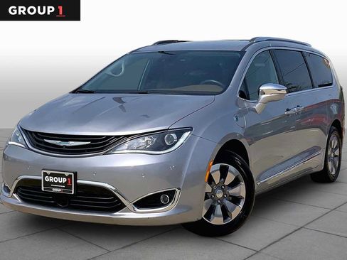Used 2019 Chrysler Pacifica Limited w/ Advanced Safetytec Group FWD image 1