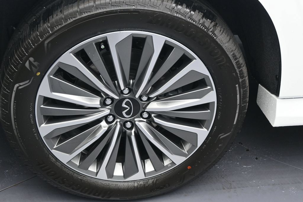 New 2027 INFINITI QX80 Luxe AWD/4WD image 5