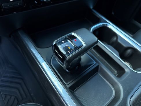 Used 2022 Chevrolet Silverado 1500 LTZ w/ LTZ Premium Texas Edition image 5