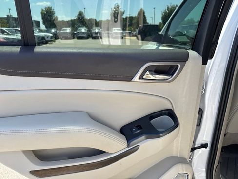 Used 2018 GMC Yukon Denali w/ Open Road Package AWD/4WD image 24