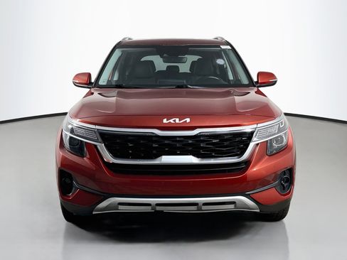 Used 2022 Kia Seltos S FWD image 2