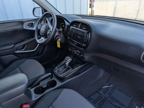 Used 2024 Kia Soul LX w/ Option Group 015 image 29
