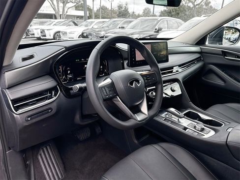 Used 2026 INFINITI QX60 Pure w/ Cargo Package image 10