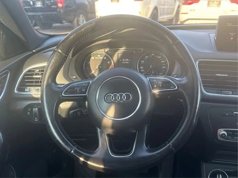 Used 2017 Audi Q3 2.0T Premium Plus w/ Premium Plus Package FWD image 22