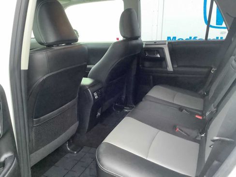 Used 2023 Toyota 4Runner SR5 Premium w/ Moonroof Package AWD/4WD image 12