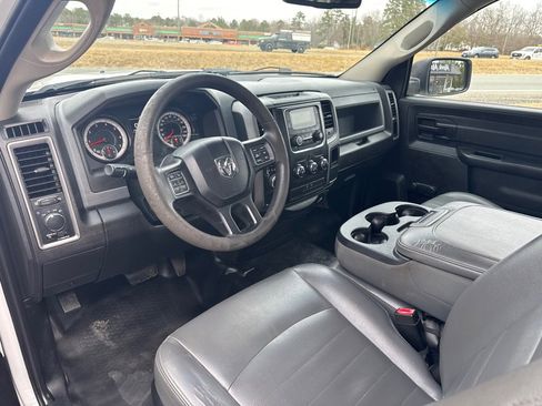 Used 2019 RAM 1500 Tradesman image 18