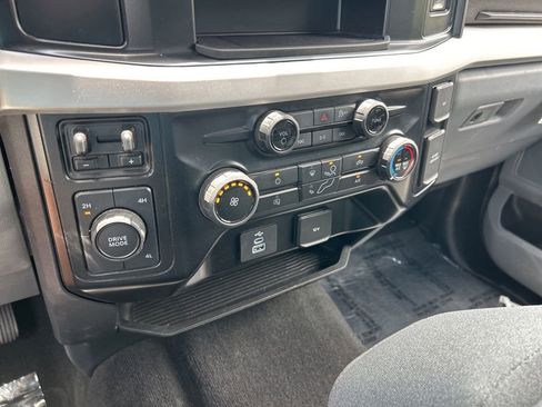 Used 2025 Ford F250 XLT AWD/4WD image 7