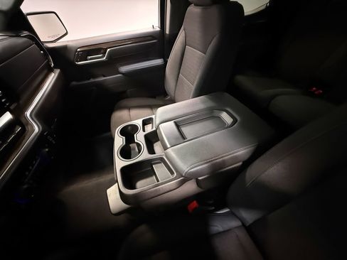 Used 2025 Chevrolet Silverado 1500 LT image 82