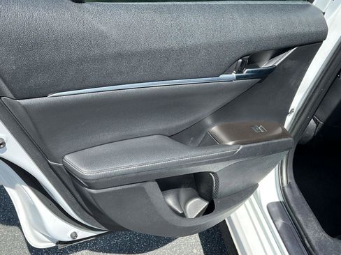 Used 2023 Toyota Camry XSE image 22