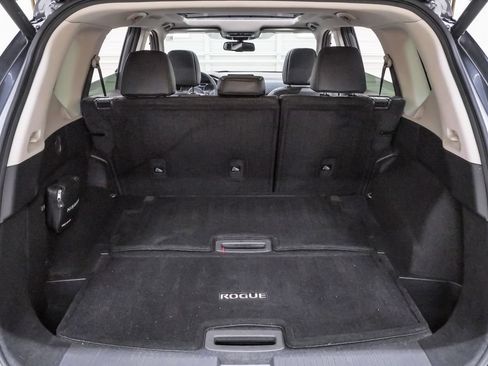 Used 2023 Nissan Rogue SL FWD image 30