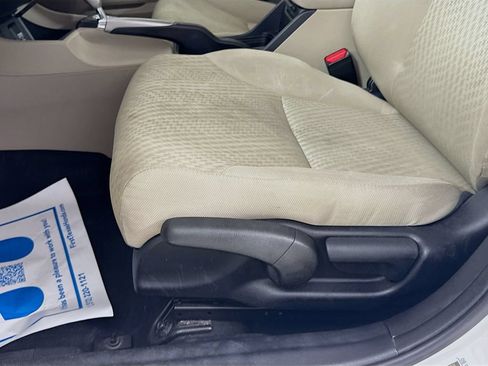 Used 2014 Honda Civic LX image 23