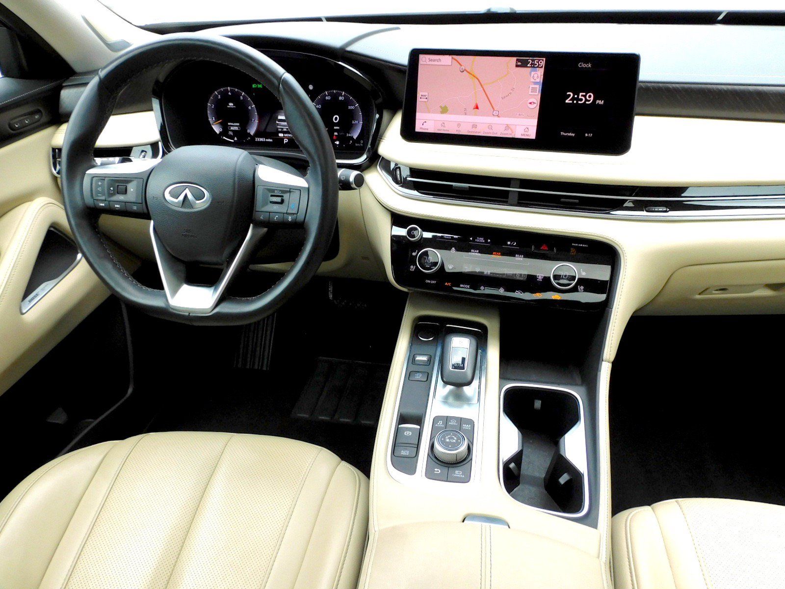 Used 2023 INFINITI QX60 Sensory AWD/4WD image 10