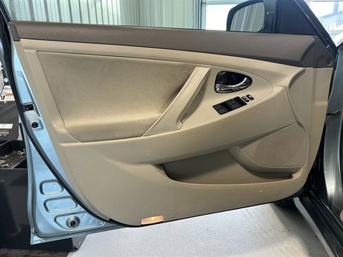 Used 2009 Toyota Camry SE image 8