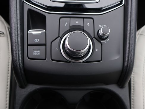 New 2025 MAZDA CX-5 AWD 2.5 S w/ Preferred Package image 31