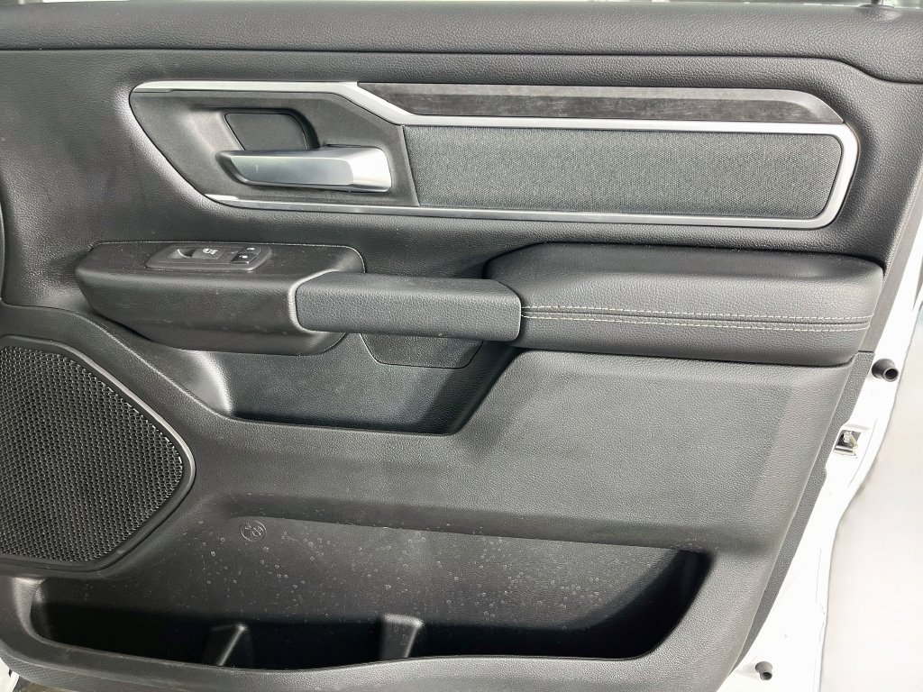 Used 2023 RAM 1500 Big Horn AWD/4WD image 36