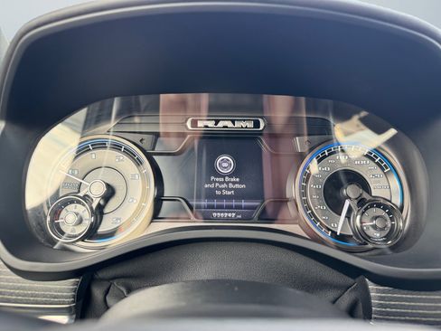 Used 2021 RAM 1500 Limited w/ Night Edition image 12