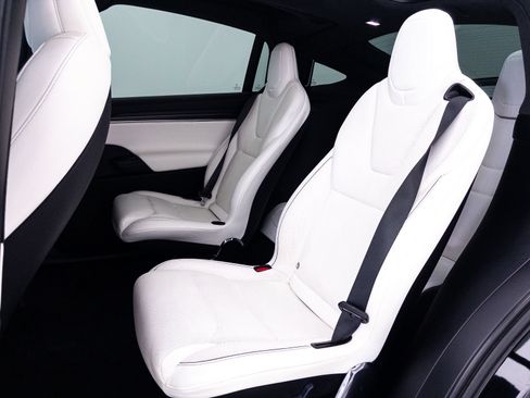 Used 2022 Tesla Model X Plaid AWD/4WD image 36