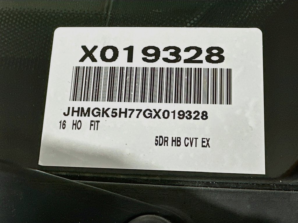Used 2016 Honda Fit EX image 22