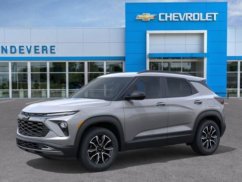 New 2026 Chevrolet TrailBlazer ACTIV w/ Driver Confidence Package FWD image 2