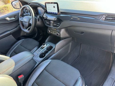 Used 2023 Ford Escape ST-Line AWD/4WD image 21